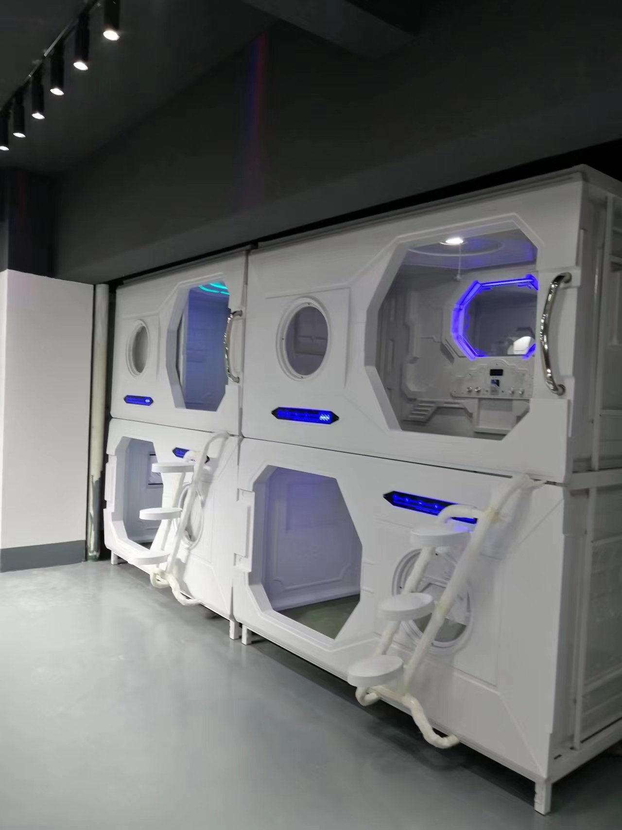"Pabrik capsule pods untuk hostel dan hotel kapsul PT Stars Dove"