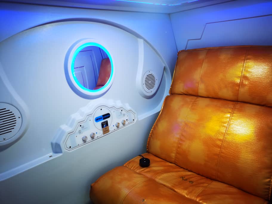 Modern Airport Business Pods design with LED lighting